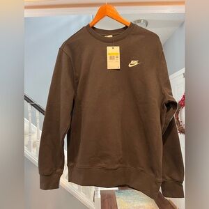 NWT! Nike Men’s Sportswear Club Fleece Crewneck Sweatshirt!